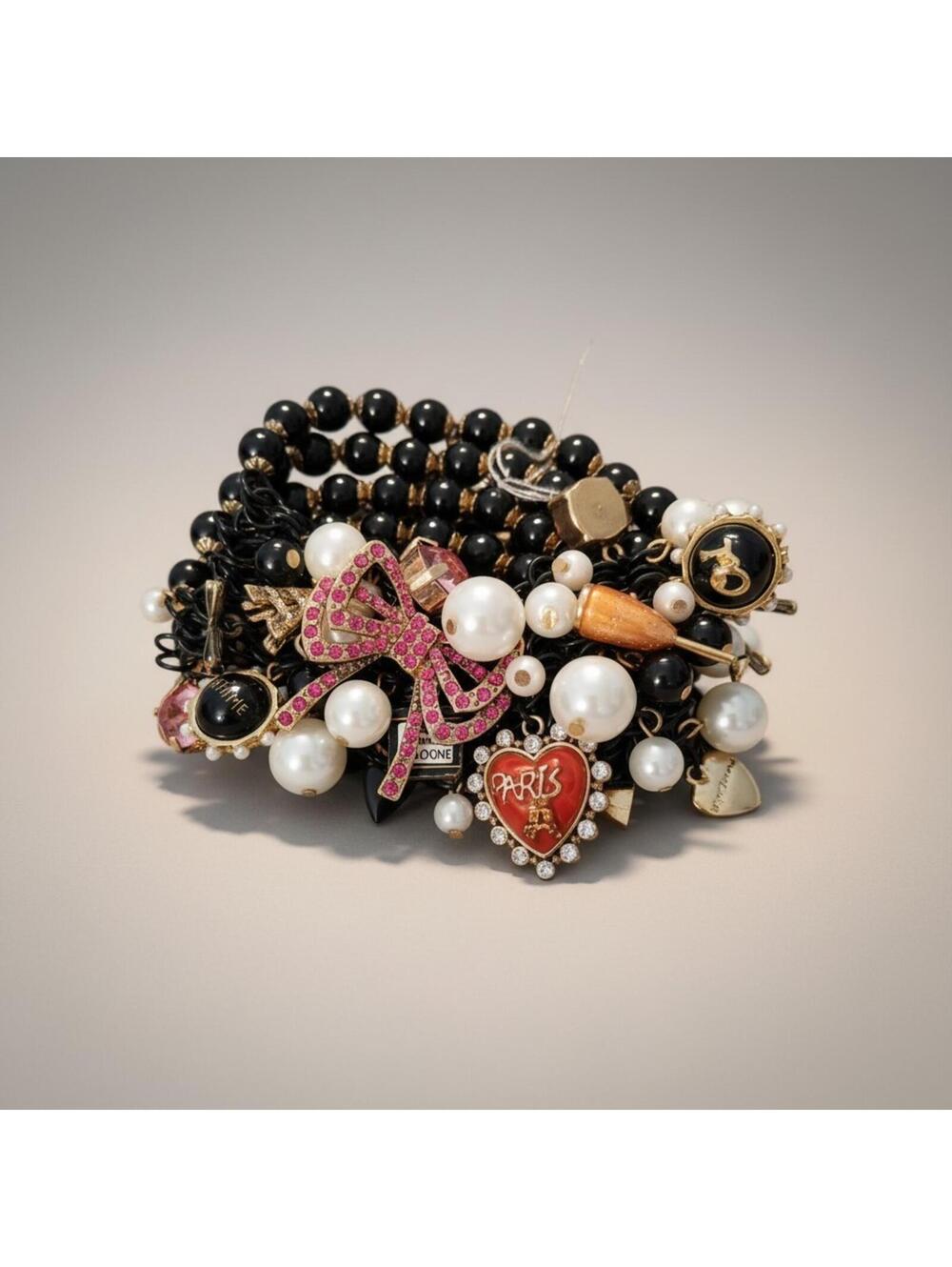 Betsey Johnson Goes To Paris Charm Bracelet Eiffel Tower Heart Pearl Bow Black
